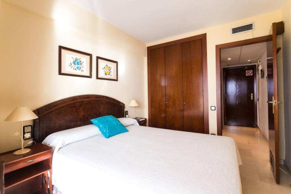 Seafront Luxury Levante Beach / Primera Linea Playa Levante Benidorm Exteriör bild